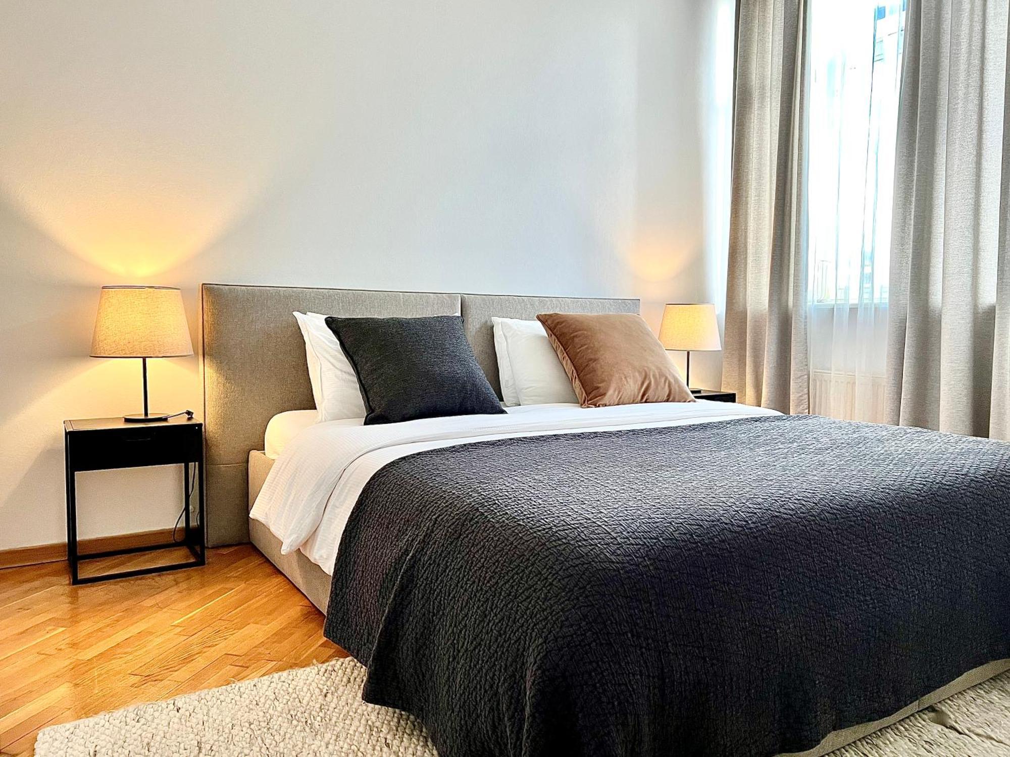 & - Town Hall Appartement Vilnius